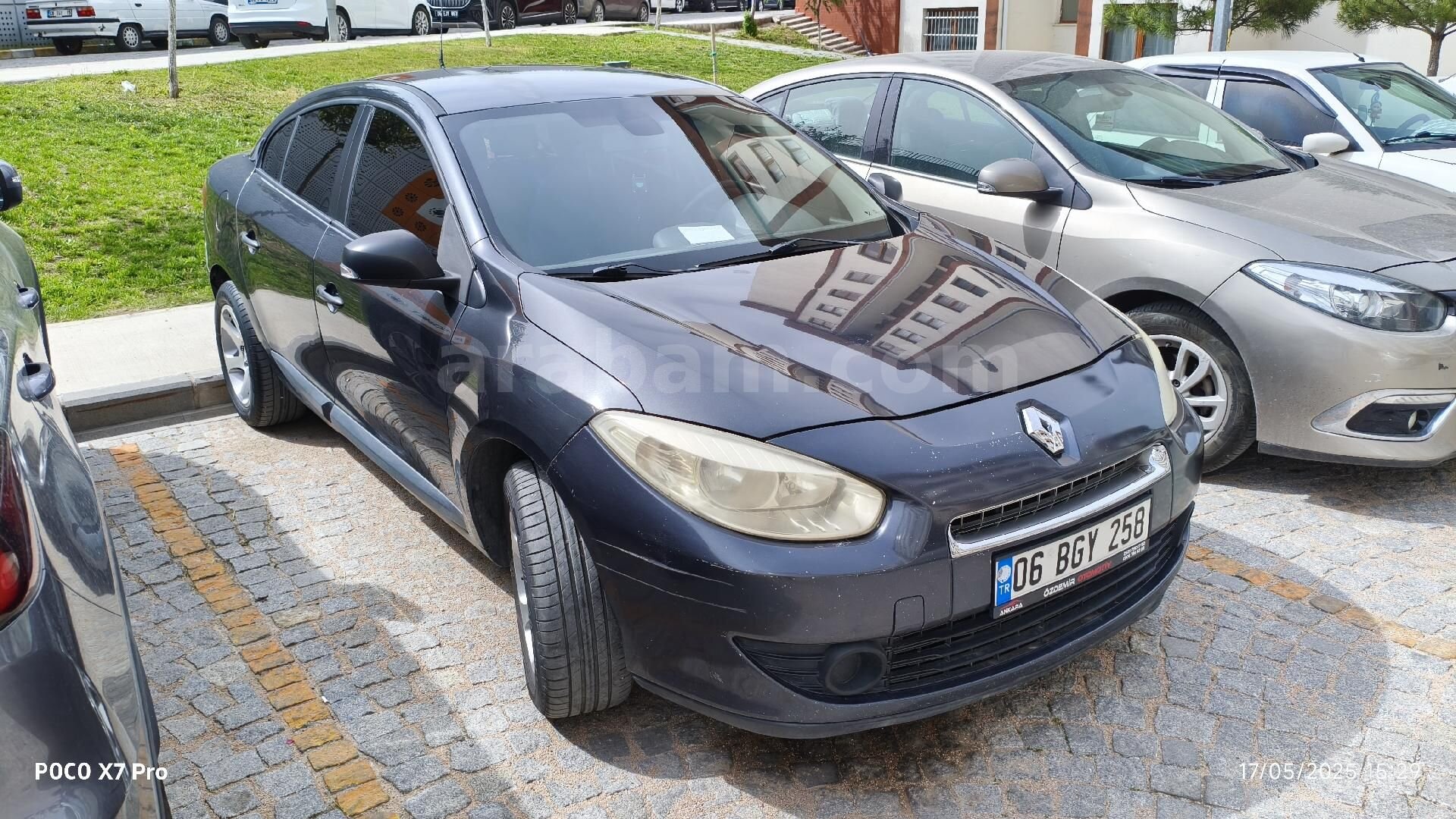 Sahibinden Renault Fluence 1.5 dCi Business 2010 Model Ankara 253.000 km Füme 3