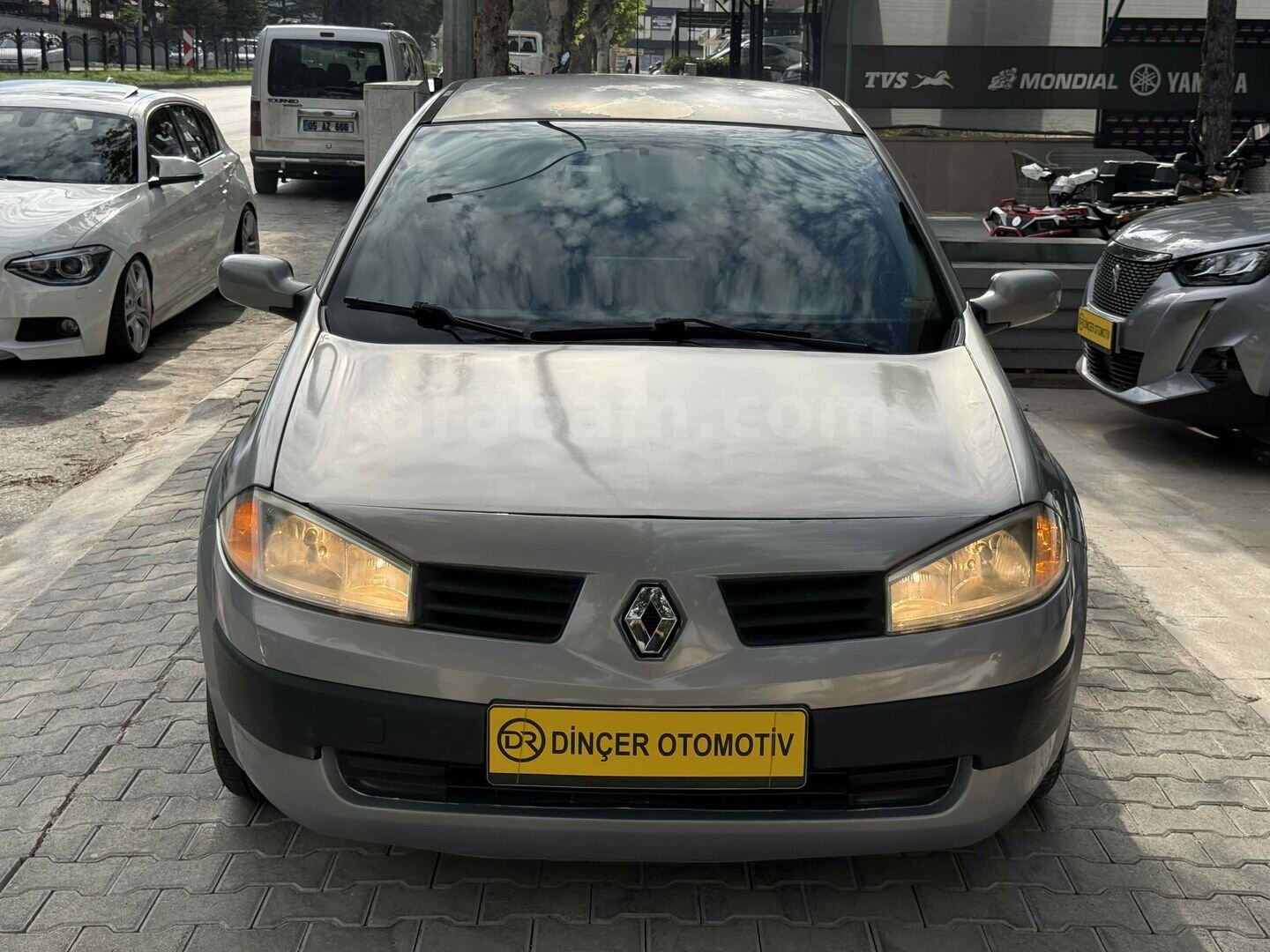 Galeriden Renault Megane 1.6 Authentique 2004 Model Amasya 255.000 km Gri 2