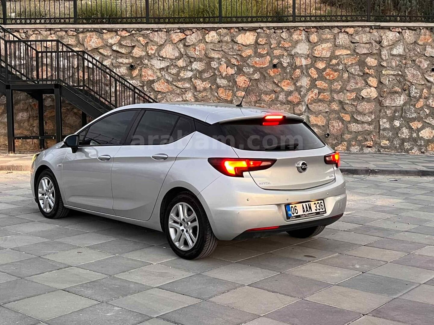 Sahibinden Opel Astra 1.6 CDTI Enjoy 2015 Model Ankara 214.000 km Gri 4