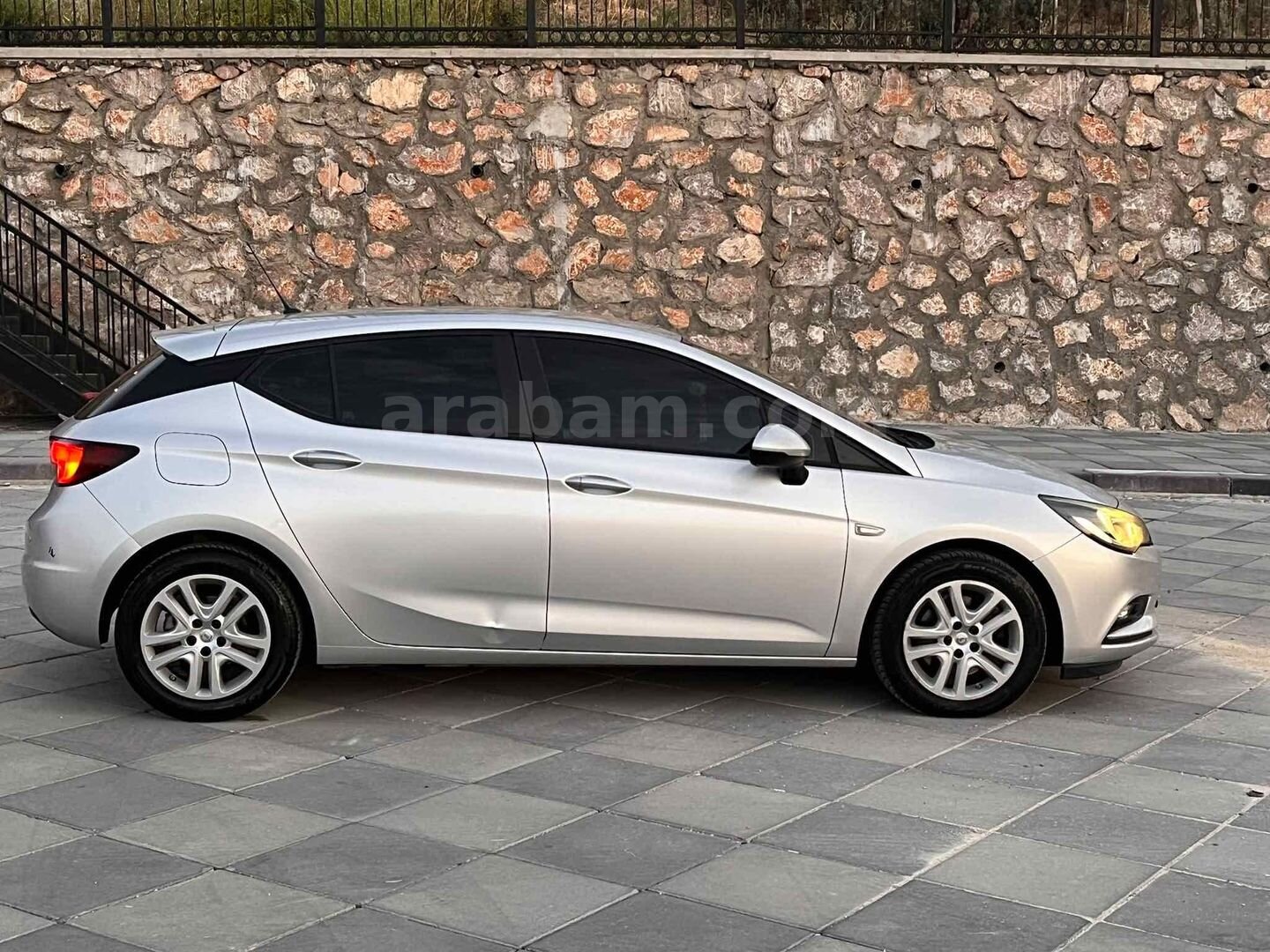 Sahibinden Opel Astra 1.6 CDTI Enjoy 2015 Model Ankara 214.000 km Gri 7