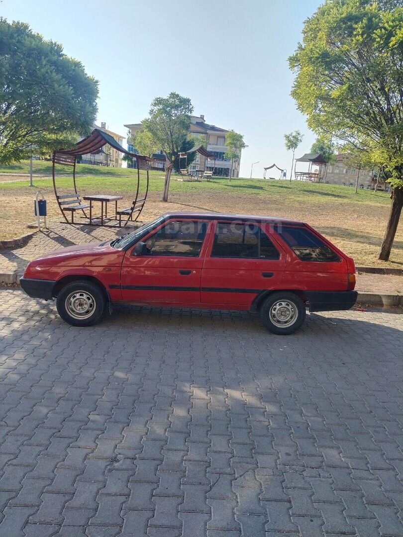Sahibinden Skoda Forman LX 1993 Model Nevşehir 150.000 km Kırmızı 1