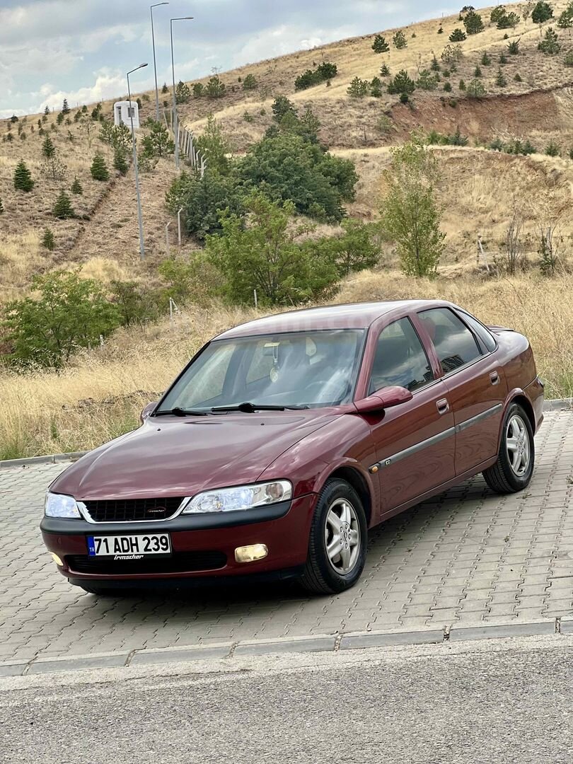 Sahibinden Opel Vectra 2.0 CD 1996 Model Kırıkkale 287.000 km Bordo 5