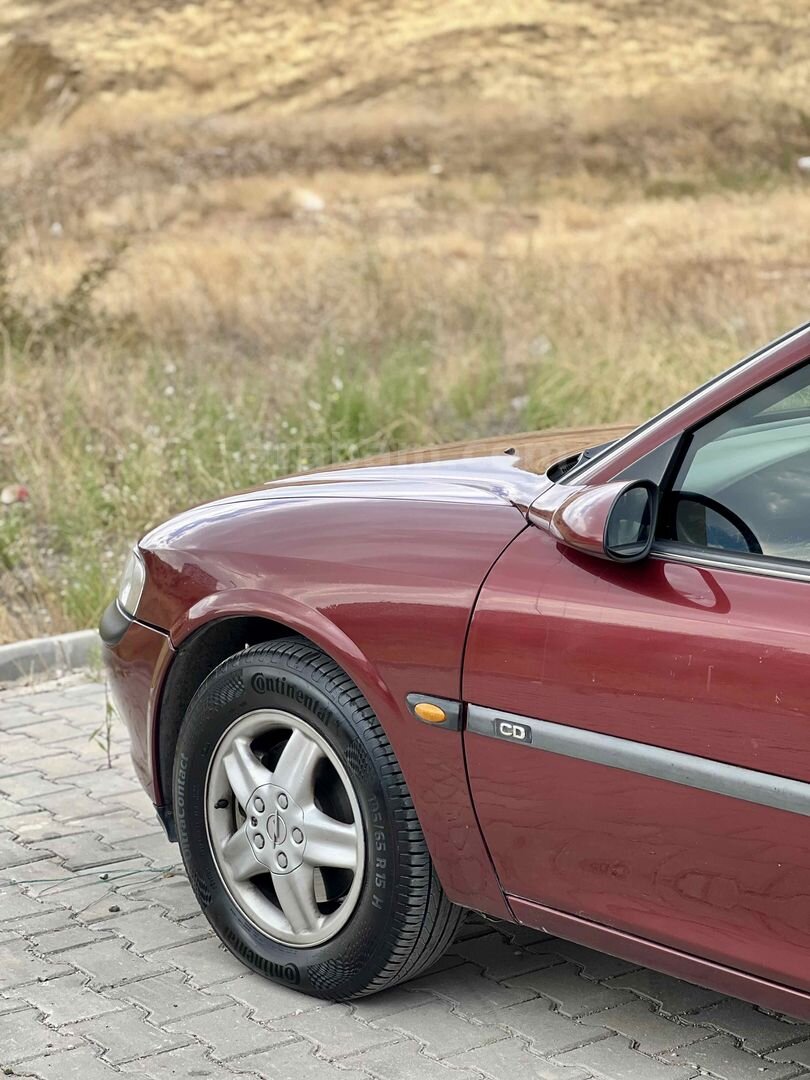 Sahibinden Opel Vectra 2.0 CD 1996 Model Kırıkkale 287.000 km Bordo 6
