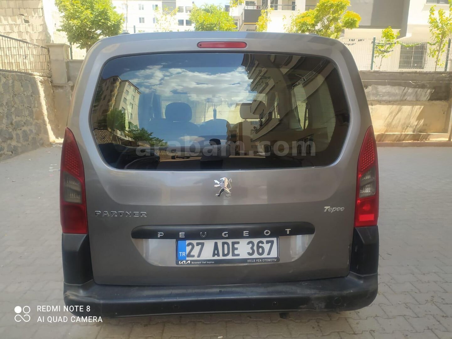 Sahibinden Peugeot Partner 1.6 HDI Comfort 2012 Model 330.000 km Gri 4