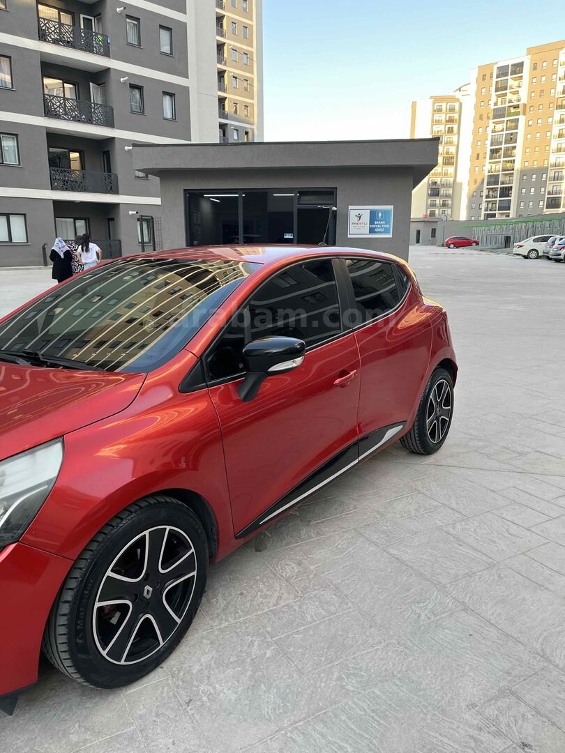 Sahibinden Renault Clio 1.5 dCi Touch 2012 Model Bursa 162.250 km Kırmızı 2