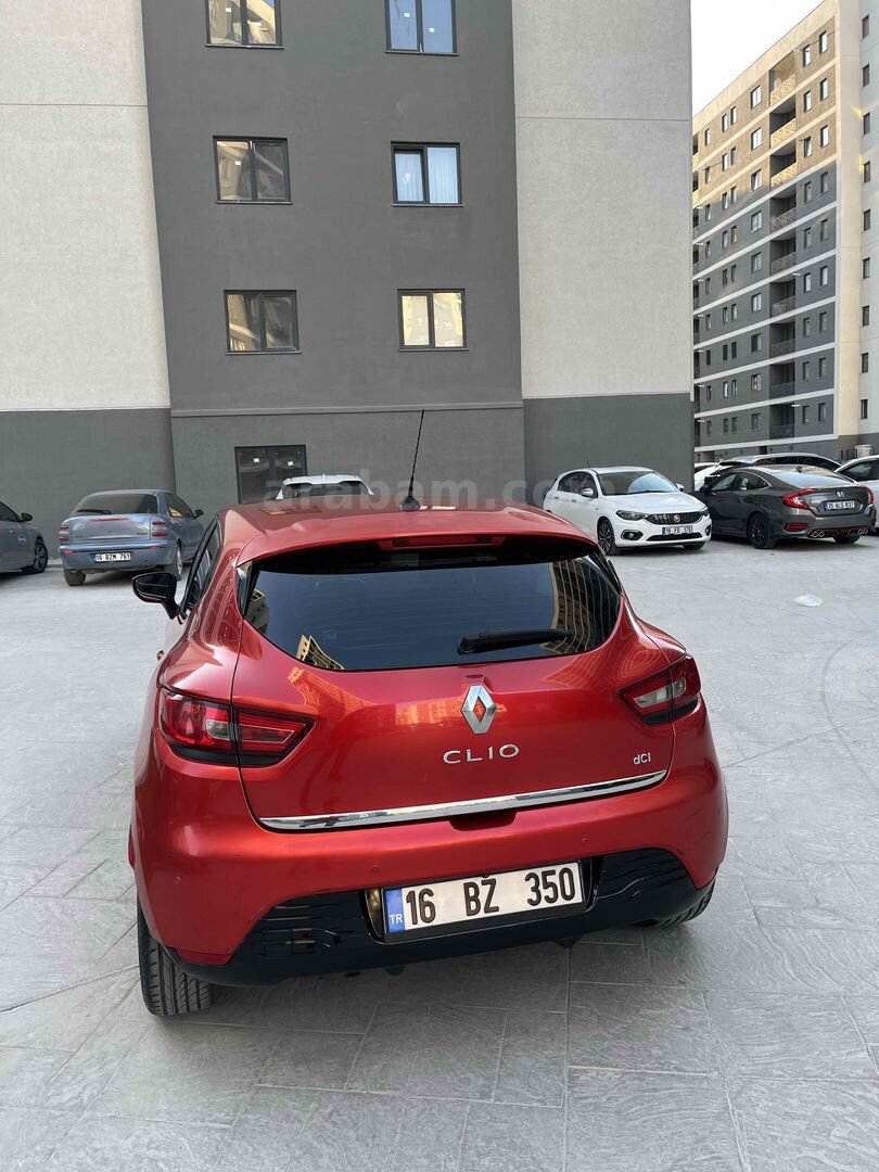 Sahibinden Renault Clio 1.5 dCi Touch 2012 Model Bursa 162.250 km Kırmızı 4