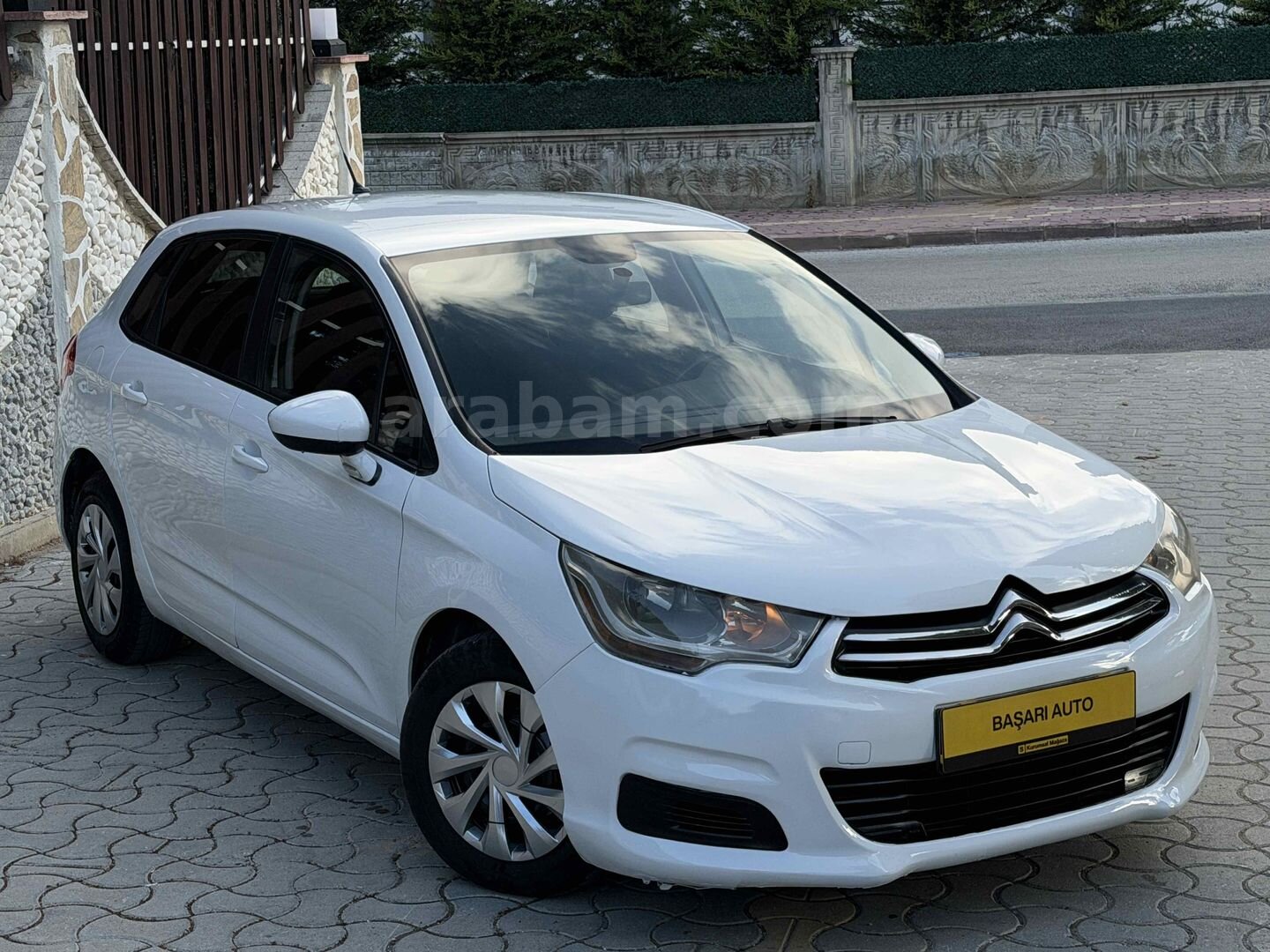 Galeriden Citroen C4 1.6 HDi Attraction 2012 Model Konya 5