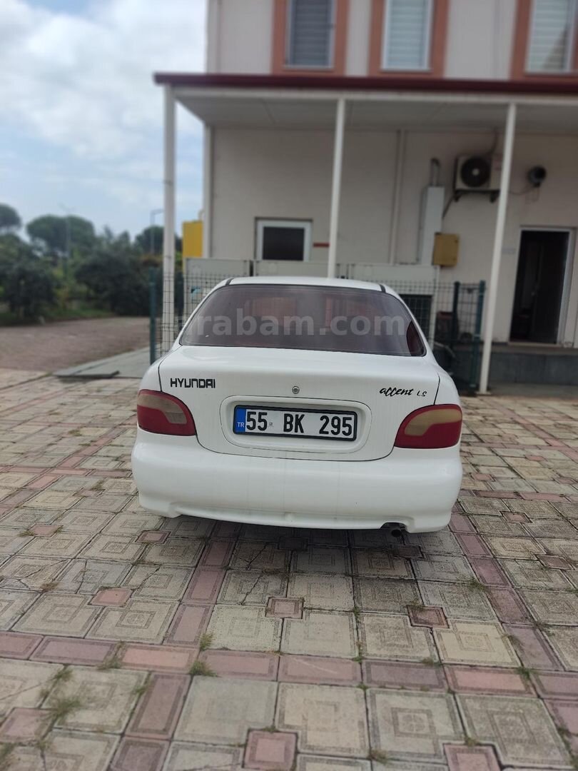 Sahibinden Hyundai Accent 1.3 LS 1997 Model Samsun 5