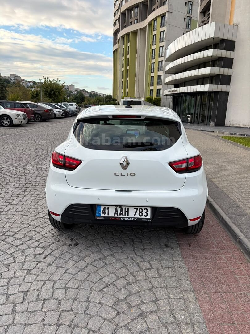 Sahibinden Renault Clio 0.9 TCe Joy 2020 Model İstanbul 92.591 km Beyaz 3