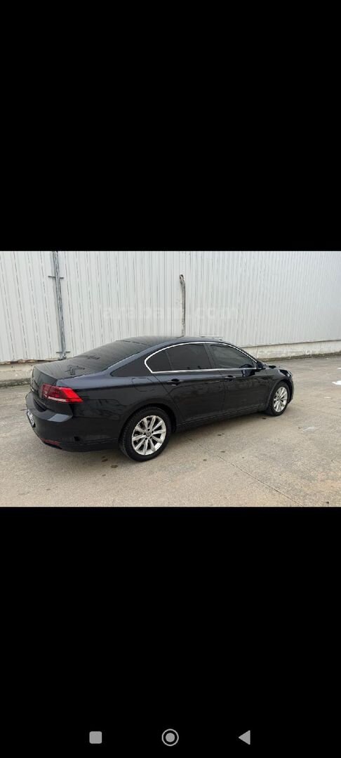 Sahibinden Volkswagen Passat 1.6 TDi Business 2020 Model Edirne 135.000 km Siyah 3