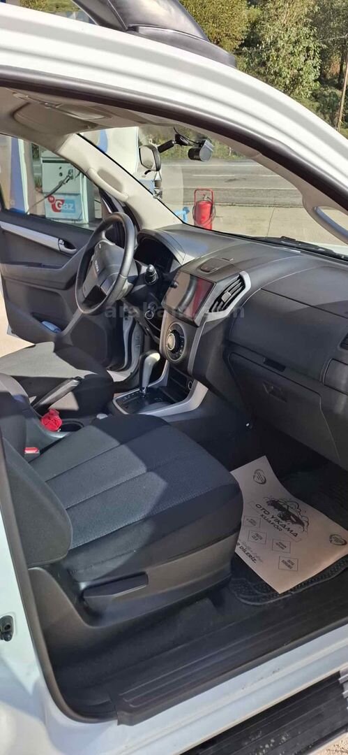 Sahibinden Isuzu D-Max 2.5 4x4 LTD 2016 Model 5