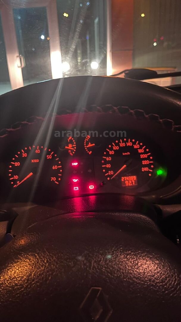 Sahibinden Renault Clio 1.4 RTA 2002 Model Kayseri 275.000 km Gri 4