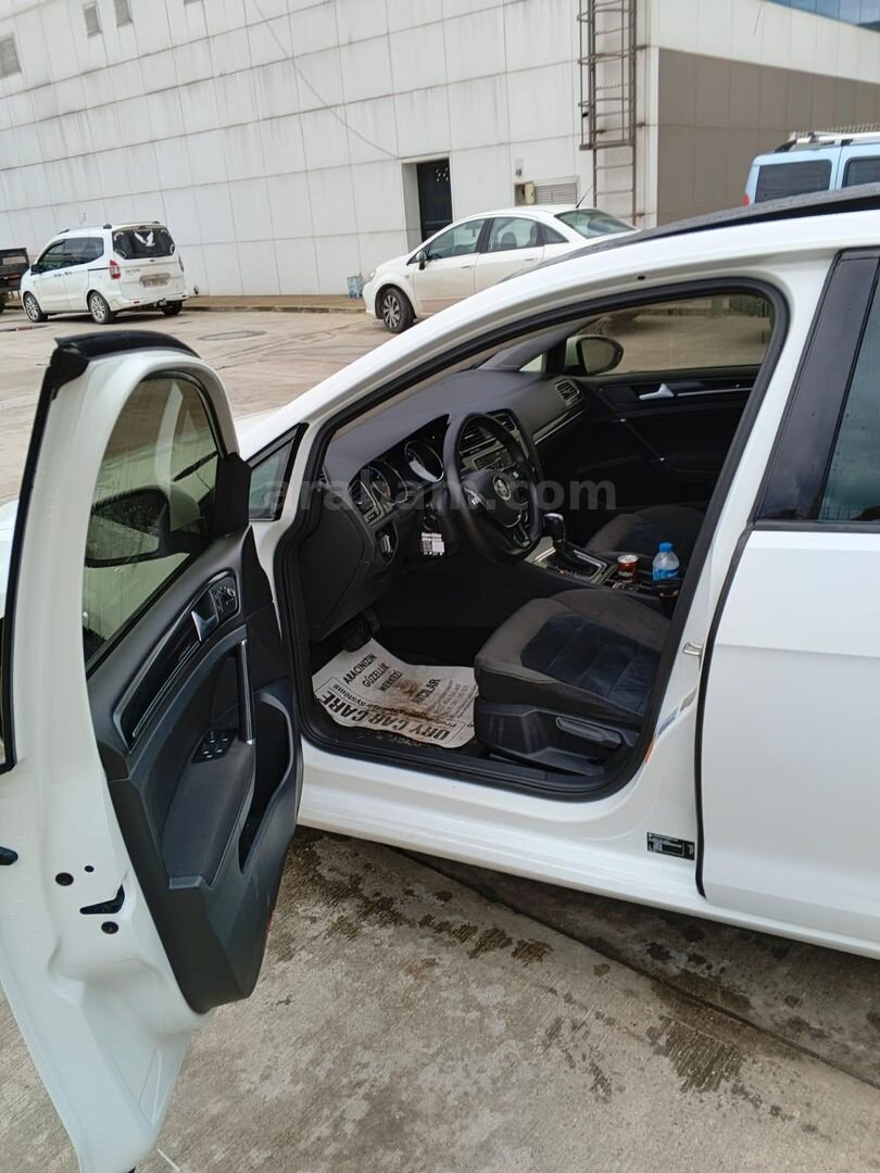 Sahibinden Volkswagen Golf 1.4 TSi Highline 2016 Model Sakarya 190.000 km Beyaz 4