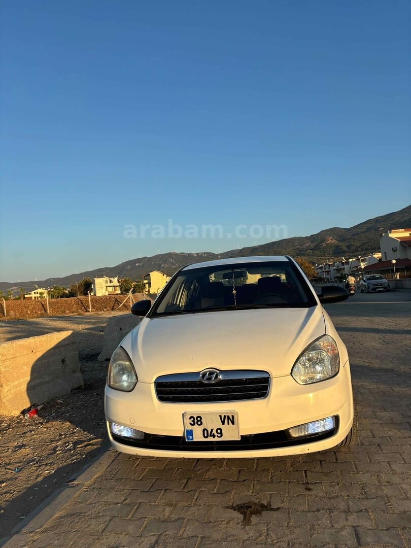 Sahibinden Hyundai Accent Era 1.5 CRDi-VGT Team 2011 Model 2