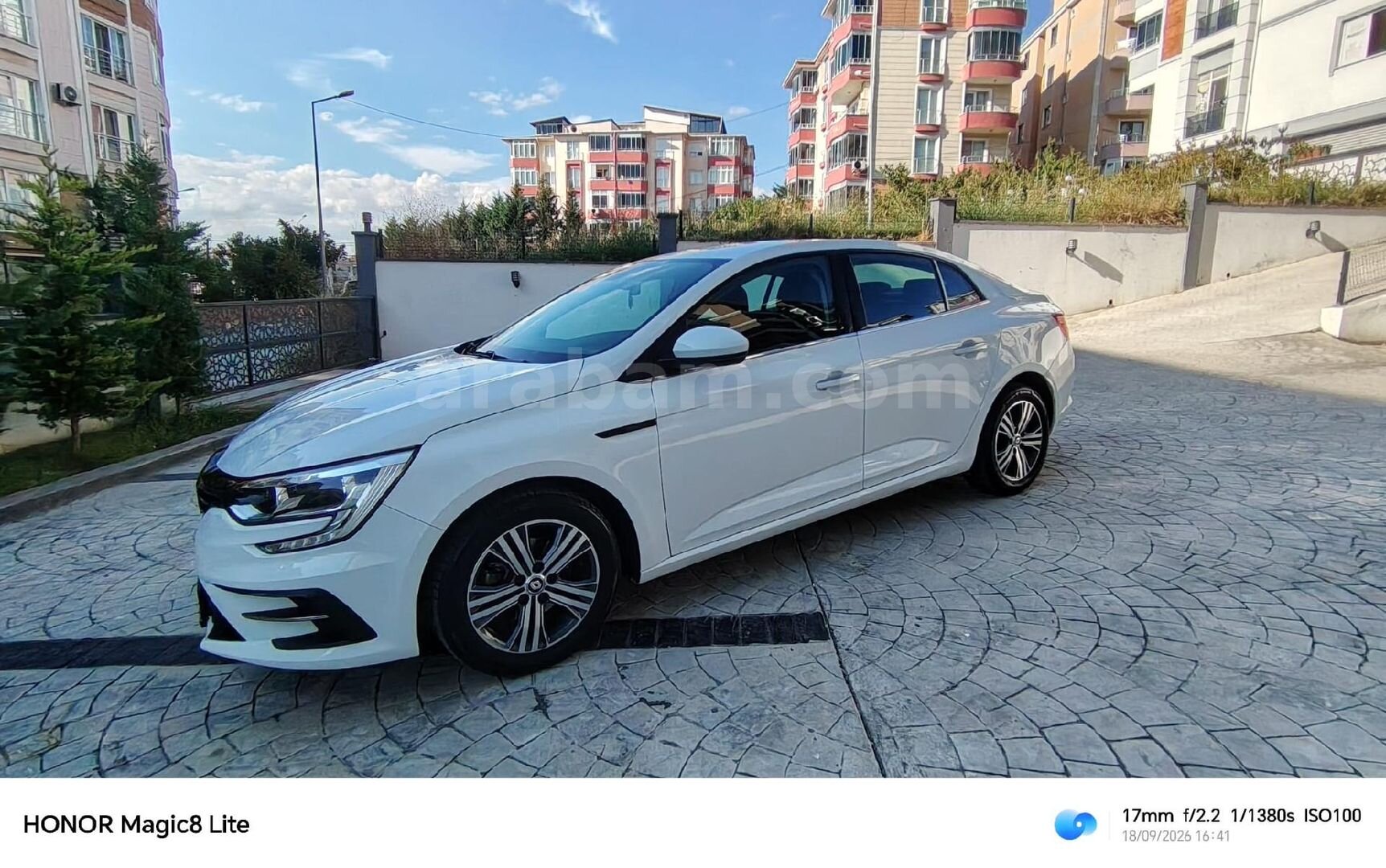Sahibinden Renault Megane 1.3 TCe Touch 2023 Model Tekirdağ 66.500 km Beyaz 4