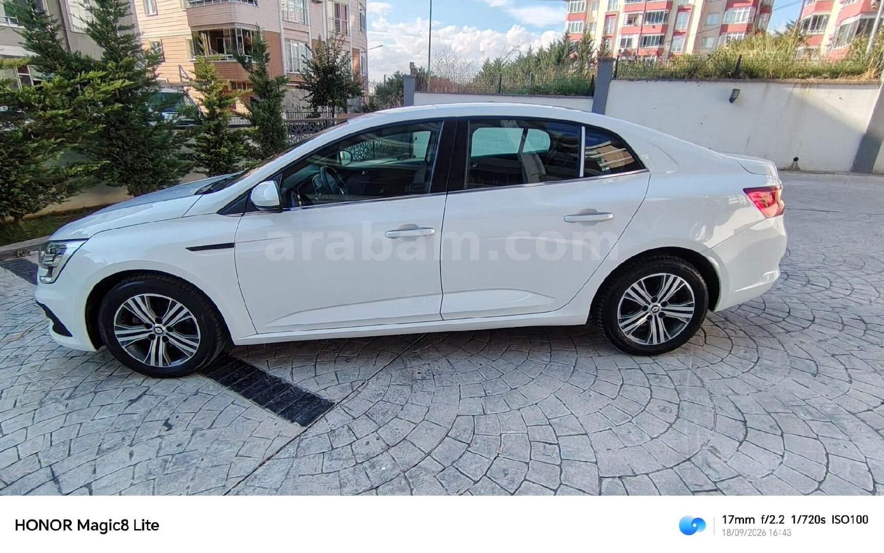 Sahibinden Renault Megane 1.3 TCe Touch 2023 Model Tekirdağ 66.500 km Beyaz 6