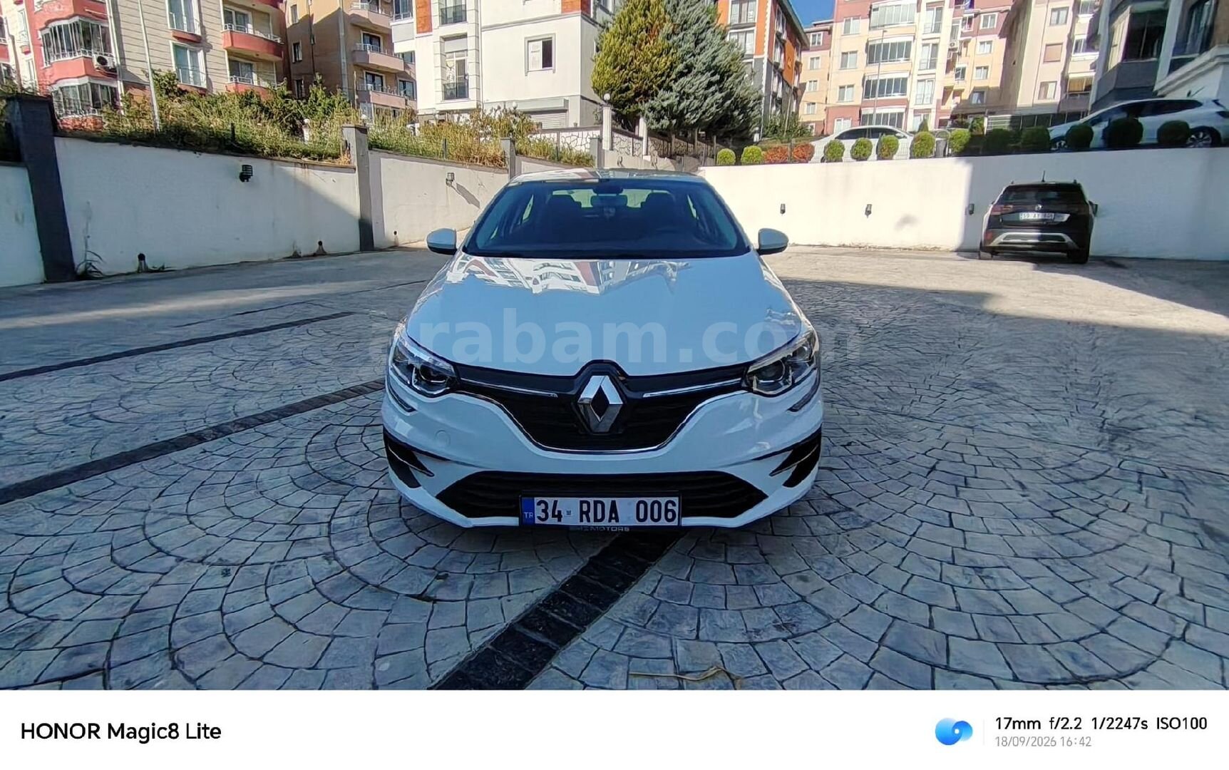 Sahibinden Renault Megane 1.3 TCe Touch 2023 Model Tekirdağ 66.500 km Beyaz 3