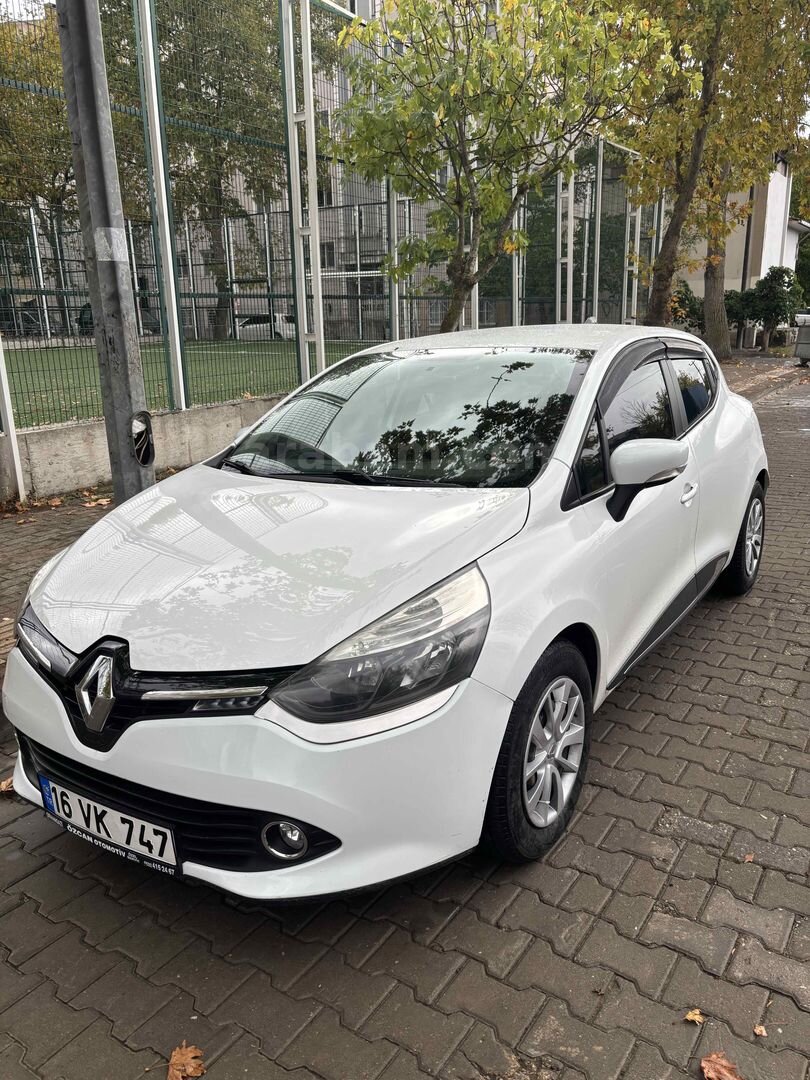 Sahibinden Renault Clio 1.2 Joy 2015 Model Bursa 134.000 km Beyaz 2