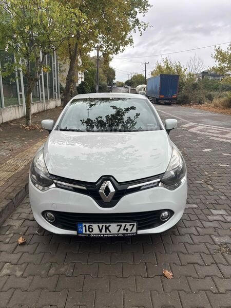 Sahibinden Renault Clio 1.2 Joy 2015 Model Bursa 134.000 km Beyaz