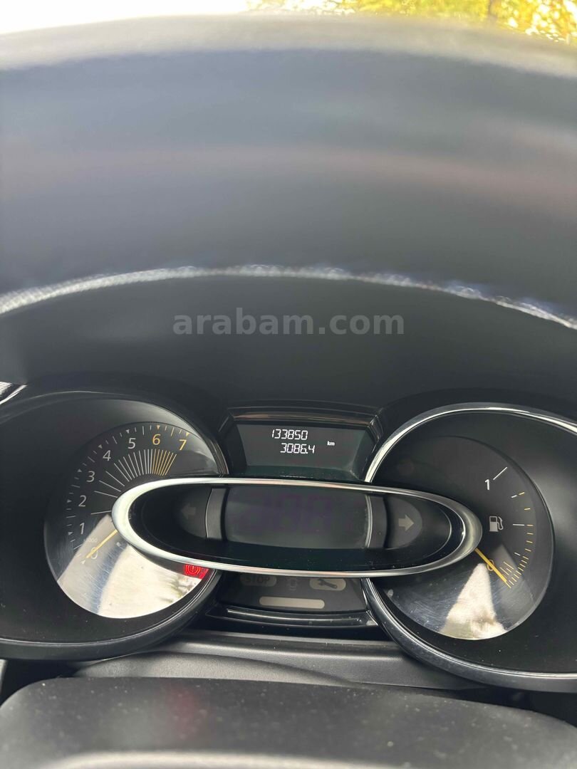 Sahibinden Renault Clio 1.2 Joy 2015 Model Bursa 134.000 km Beyaz 7