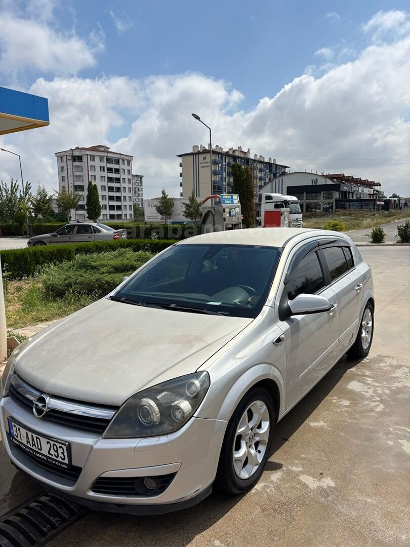 Sahibinden Değişensiz Boyasız otomatik Opel Astra 2005 Model 5