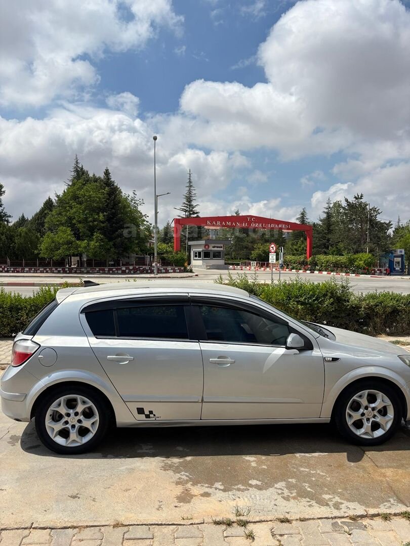 Sahibinden Değişensiz Boyasız otomatik Opel Astra 2005 Model 7