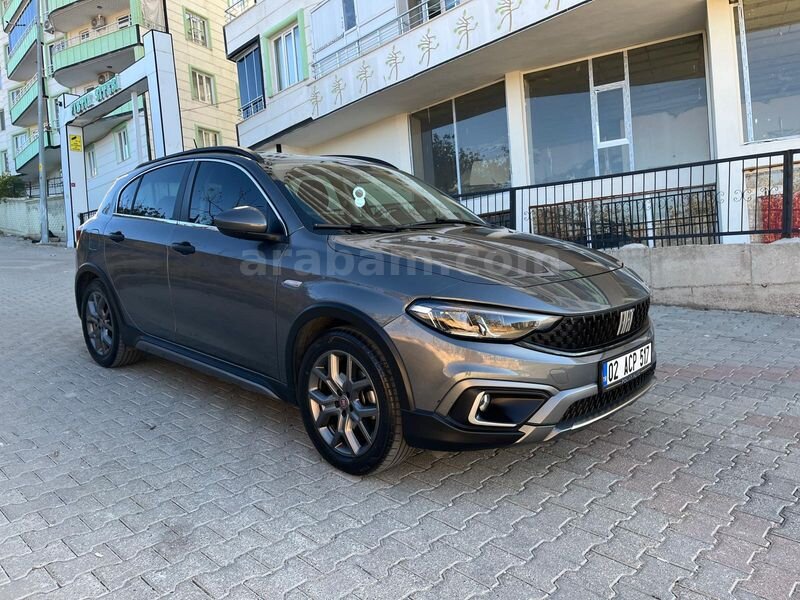 Sahibinden Fiat Egea Cross 1.4 Fire Urban 2022 Model