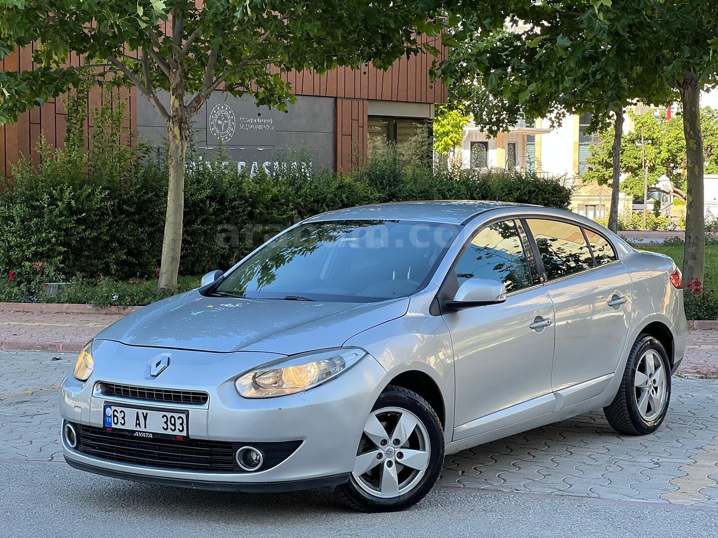 Sahibinden Renault Fluence 1.5 dCi Dynamique 2011 Model Konya 205.000 km Gri 3