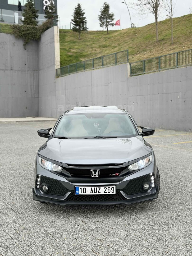 Sahibinden Honda Civic 1.6i VTEC Elegance 2017 Model Balıkesir 151.000 km Füme 1