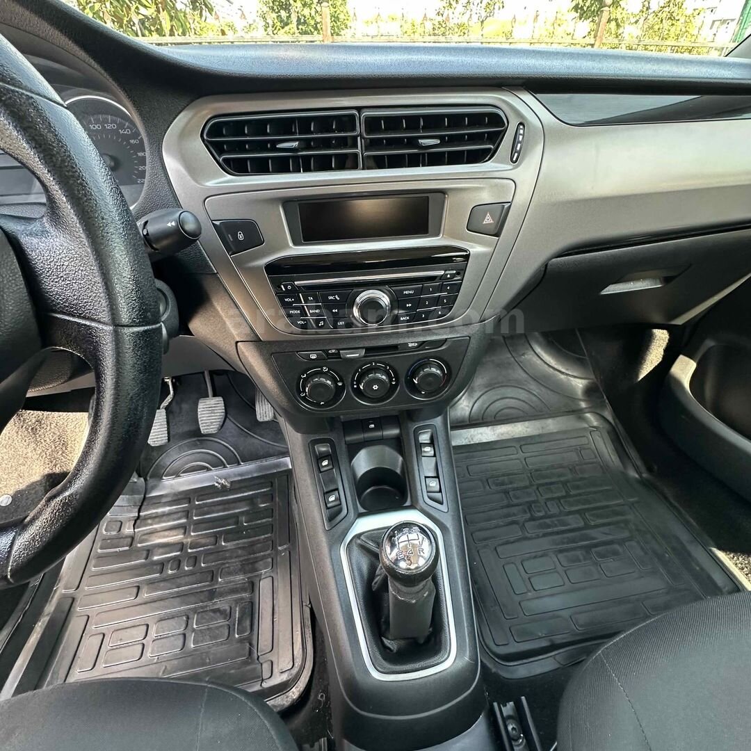 Sahibinden Peugeot 301 1.6 HDi Access 2017 Model İstanbul 198.000 km Gri 6