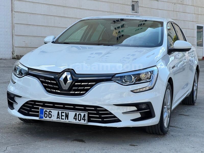 Sahibinden Renault Megane 1.3 TCe Joy Comfort 2022 Model Yozgat 54.000 km Beyaz