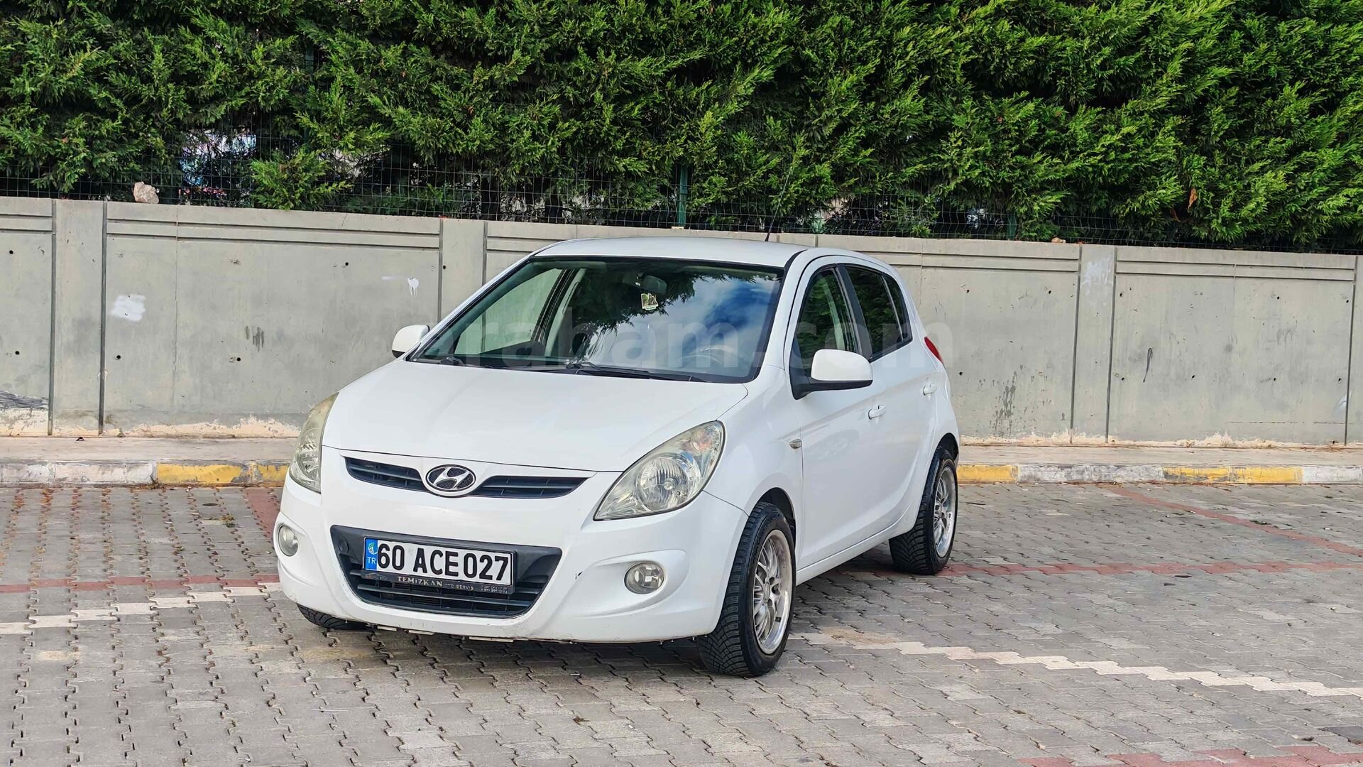 Sahibinden Hyundai i20 1.4 CVVT Select 2010 Model 1