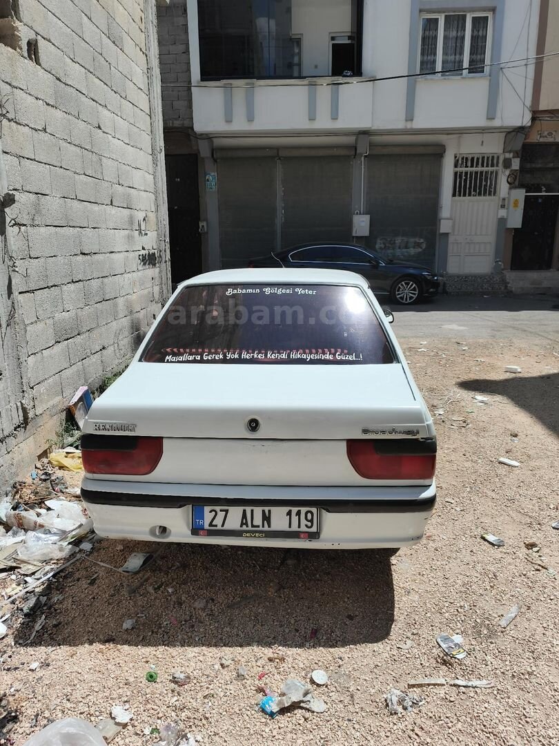 Sahibinden Renault R 9 1.4 Broadway RN 1997 Model Gaziantep 275.000 km Beyaz 2