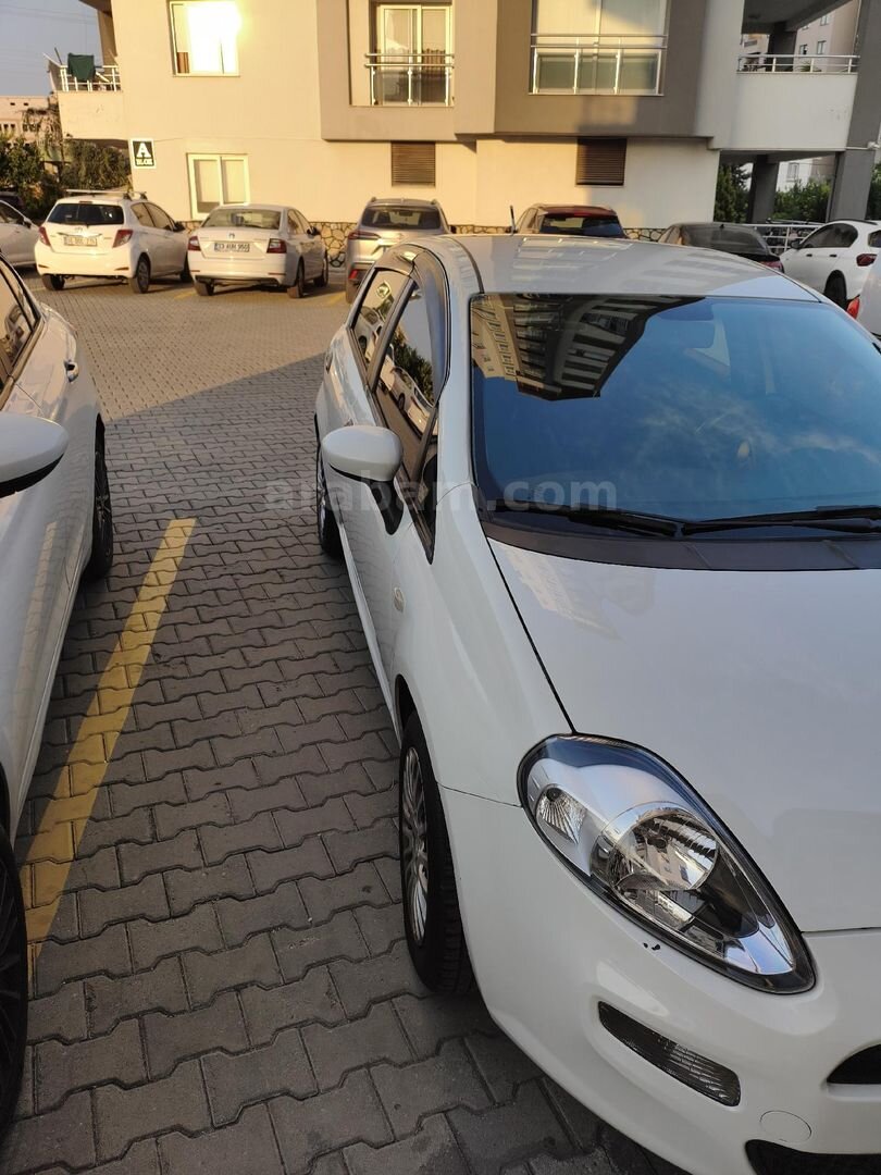 Sahibinden Fiat Punto 1.3 Multijet Pop 2012 Model Mersin 265.000 km Beyaz 2