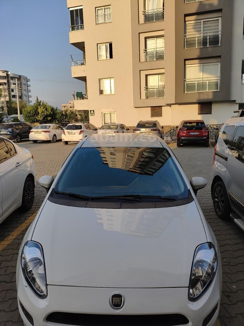Sahibinden Fiat Punto 1.3 Multijet Pop 2012 Model Mersin 265.000 km Beyaz 3