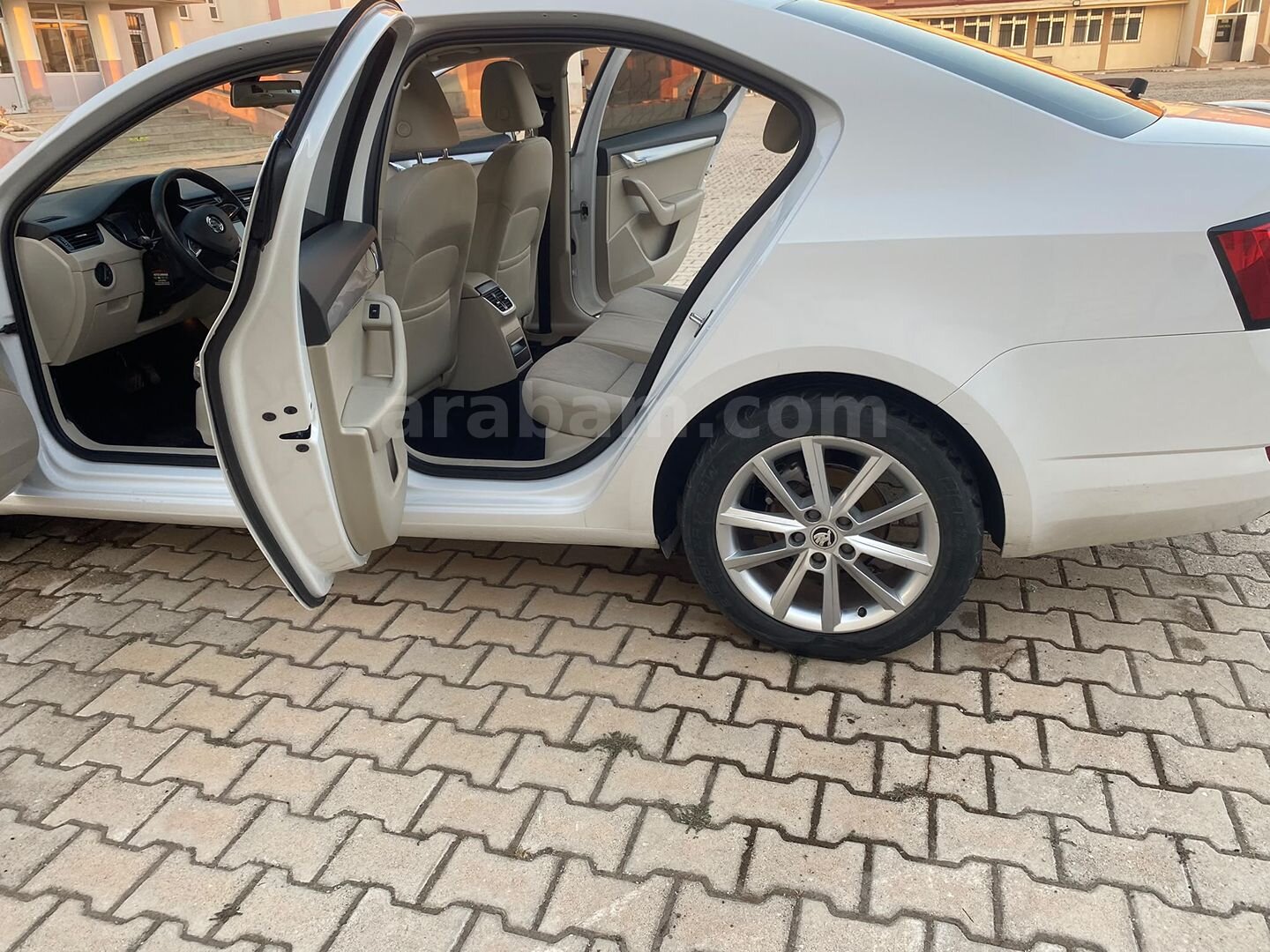Sahibinden Skoda Octavia 1.6 TDI Style 2016 Model Tekirdağ 3