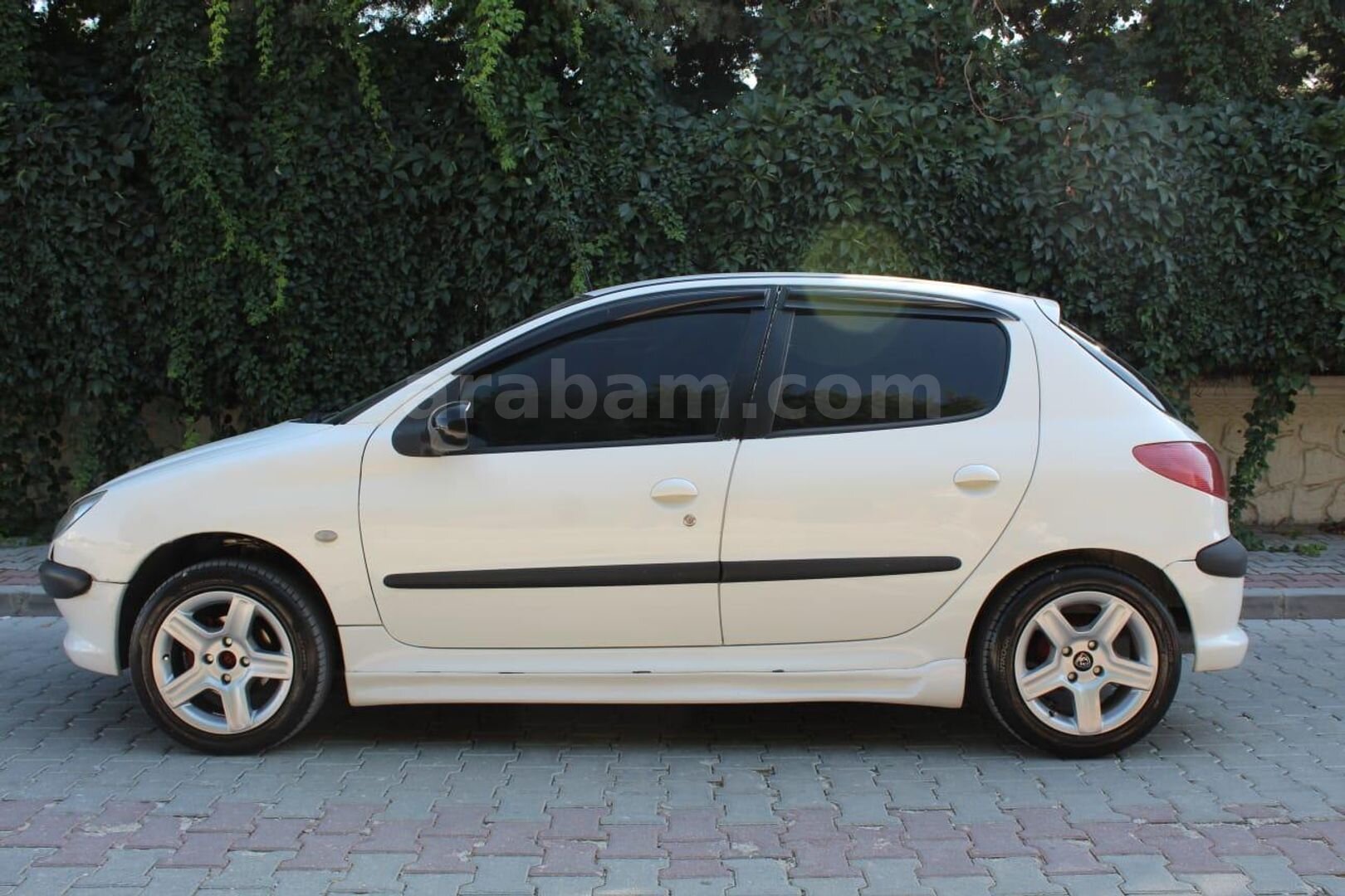 Sahibinden Peugeot 206 1.4 HDi X-line 2004 Model Konya 320.000 km Beyaz 4