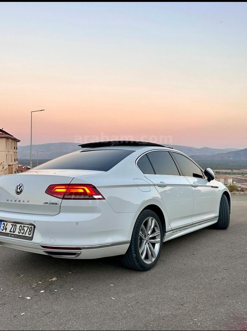 Sahibinden Volkswagen Passat 1.6 TDi BlueMotion Comfortline 2015 Model Şanlıurfa 216.000 km Beyaz 2