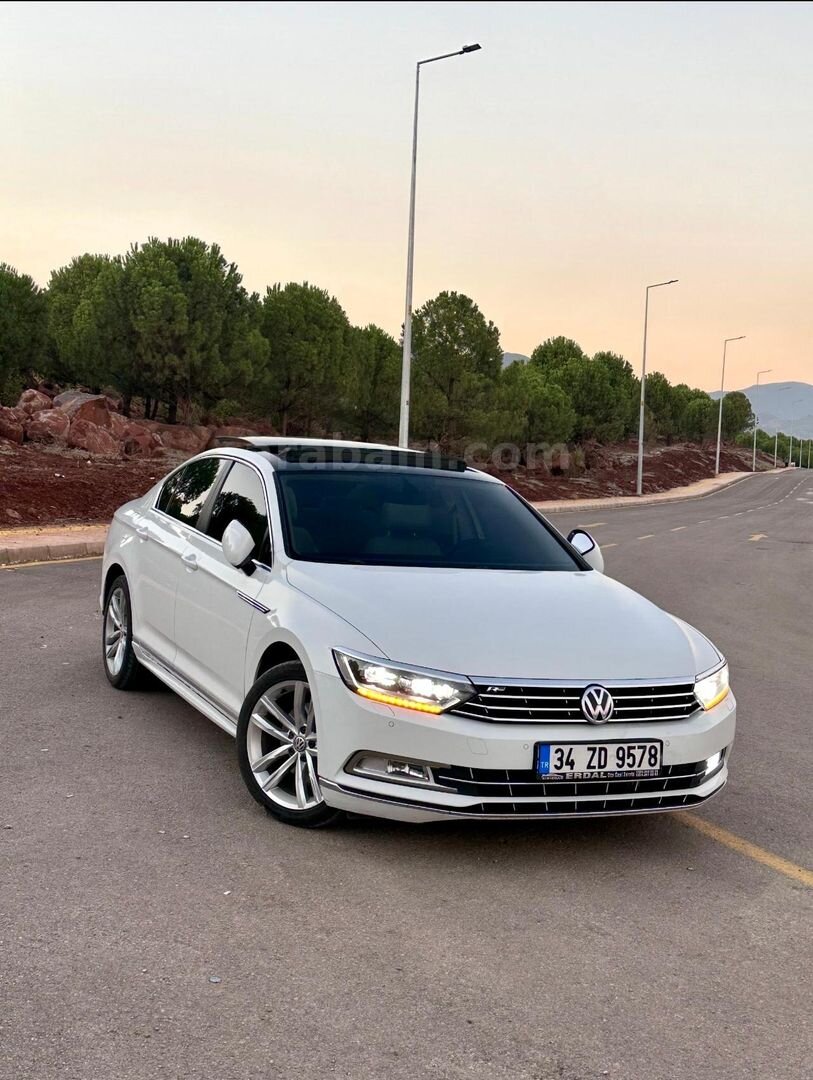 Sahibinden Volkswagen Passat 1.6 TDi BlueMotion Comfortline 2015 Model Şanlıurfa 216.000 km Beyaz 1