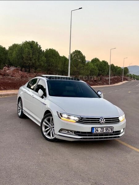 Sahibinden Volkswagen Passat 1.6 TDi BlueMotion Comfortline 2015 Model Şanlıurfa 216.000 km Beyaz