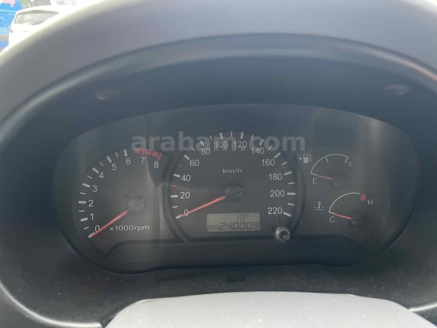 Sahibinden Hyundai Accent 1.6 Admire 2005 Model İstanbul 240.000 km Beyaz 6
