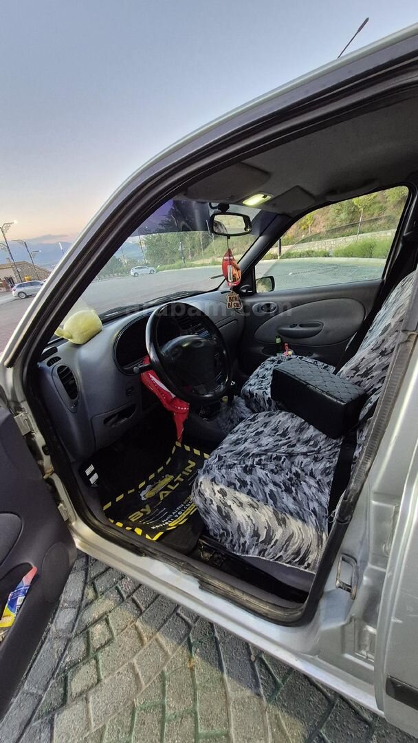 Sahibinden Ford Fiesta 1.25 Flair 1998 Model Ankara 280.000 km Gri (Gümüş) 3