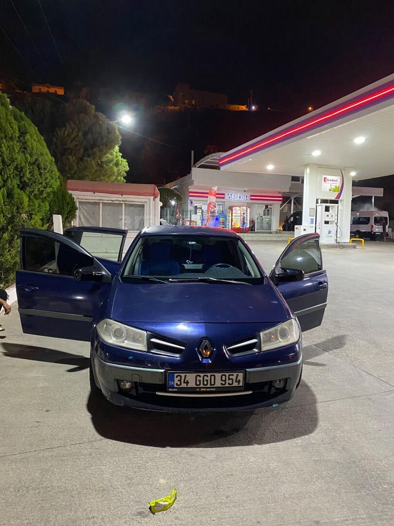 Sahibinden Renault Megane 1.5 dCi Dynamique 2006 Model Mardin 420.000 km Mavi (metalik) 1