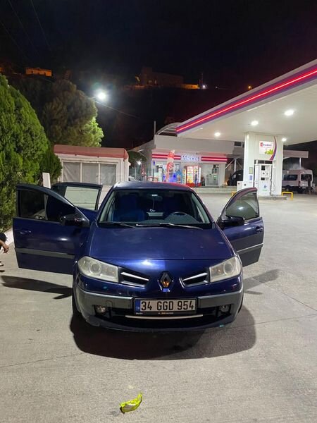 Sahibinden Renault Megane 1.5 dCi Dynamique 2006 Model Mardin 420.000 km Mavi (metalik)