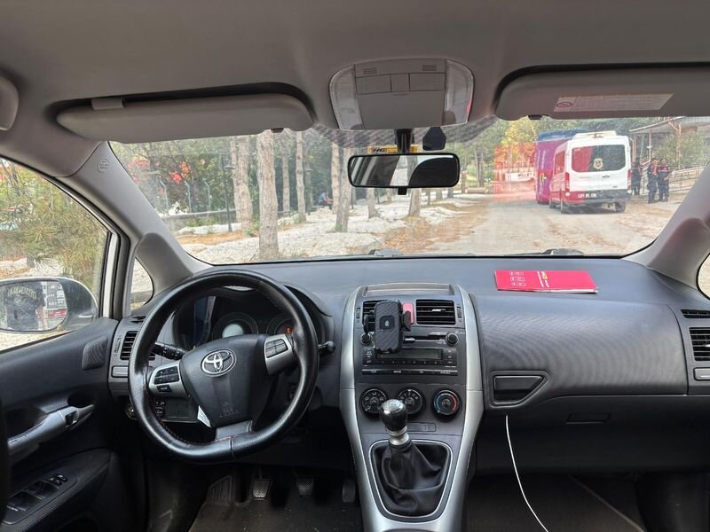 Sahibinden Toyota Auris 1.33 Comfort 2011 Model Afyonkarahisar 161.000 km Beyaz