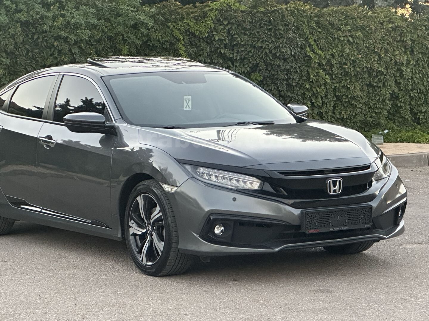 Sahibinden Honda Civic 1.6i VTEC Executive 2019 Model 103.500 km Füme 4