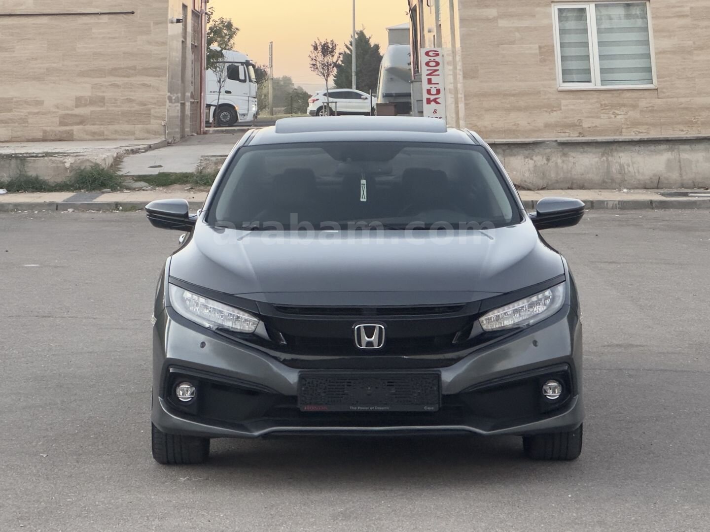 Sahibinden Honda Civic 1.6i VTEC Executive 2019 Model 103.500 km Füme 3