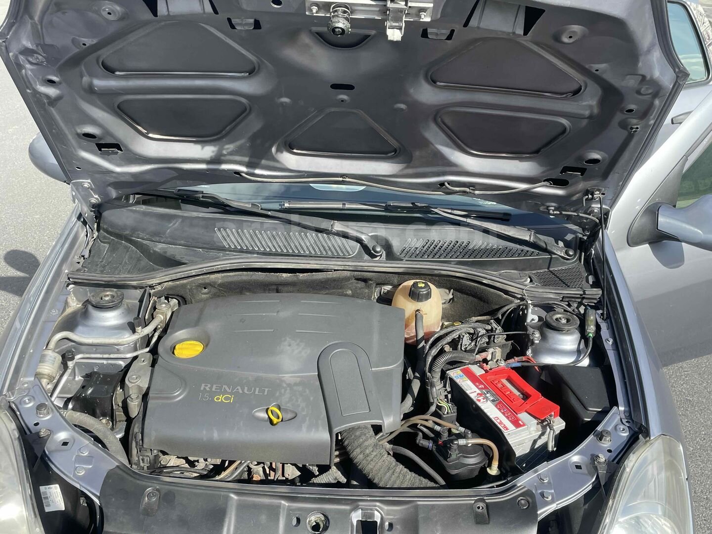 Sahibinden Renault Symbol 1.5 dCi Authentique 2009 Model İstanbul 385.000 km Mavi (metalik) 5