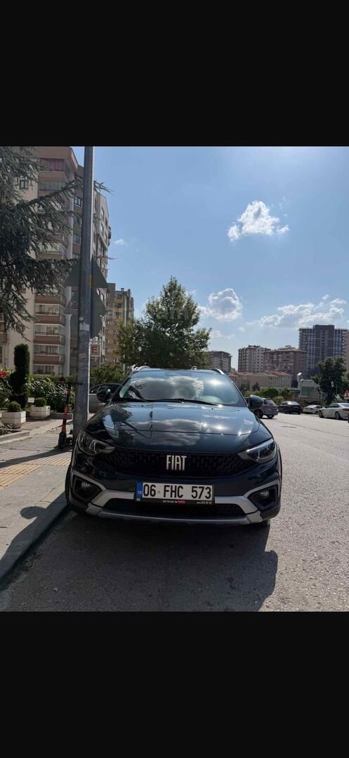 Sahibinden Fiat Egea Cross 1.4 Fire Lounge 2025 Model 3