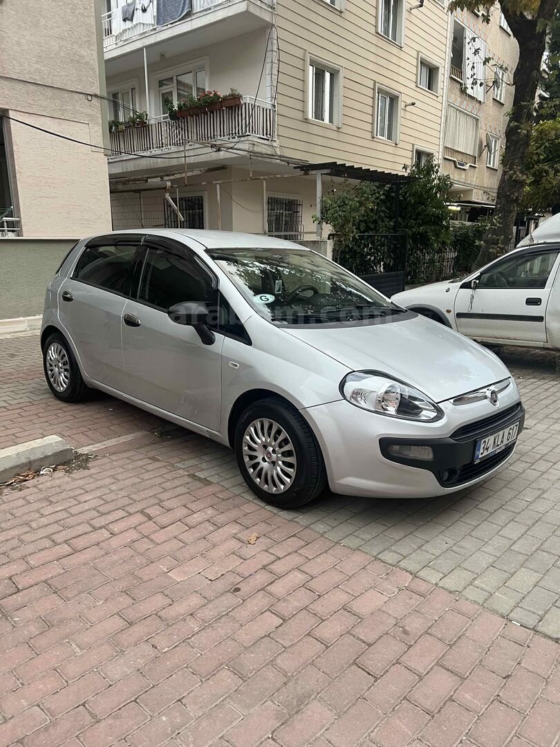 Sahibinden Fiat Punto EVO 1.4 Active 2010 Model Bursa 196.000 km Gri (Gümüş) 3